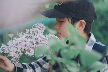 001