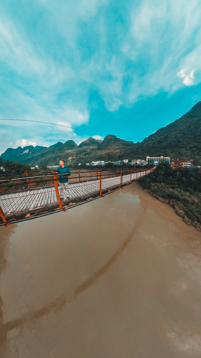 都安龙湾铁索桥都安人的骄傲