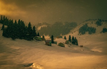 雪中小村