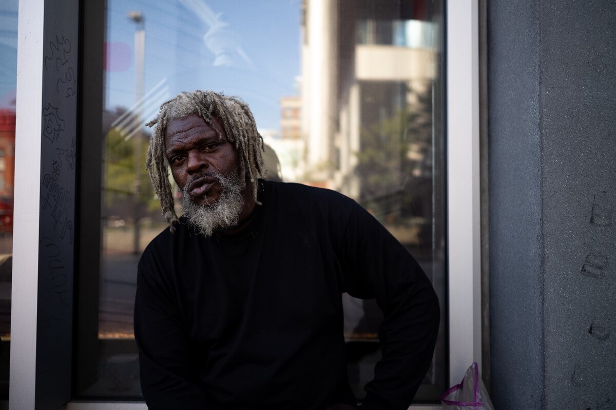 09/21/2019,流浪者,portraits<br />
Downtown, Baltimore