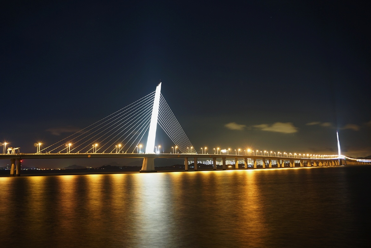 深圳湾大桥夜景
