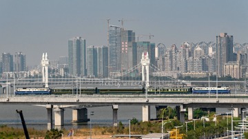 1020046