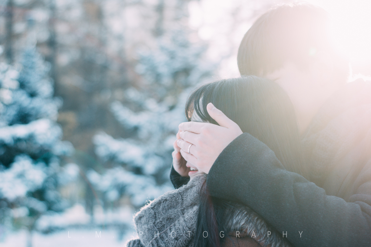 情侣写真在遇见你的第634天里雪停了天晴了
