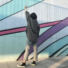 001