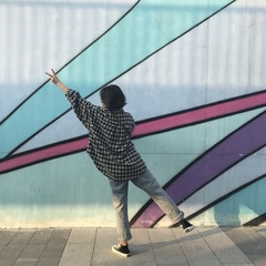 001