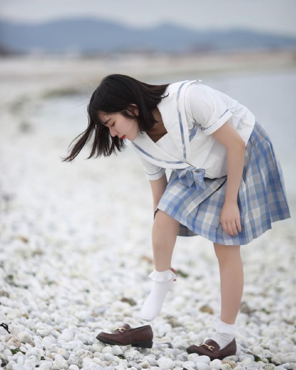 让你一见倾心的可爱jk制服少女写真清爽沁凉笑起来太甜了还记得18岁