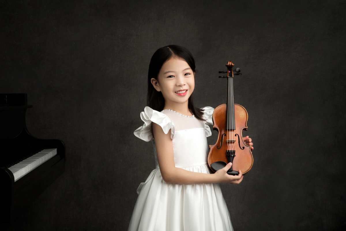 肖像儿童小提琴形象照