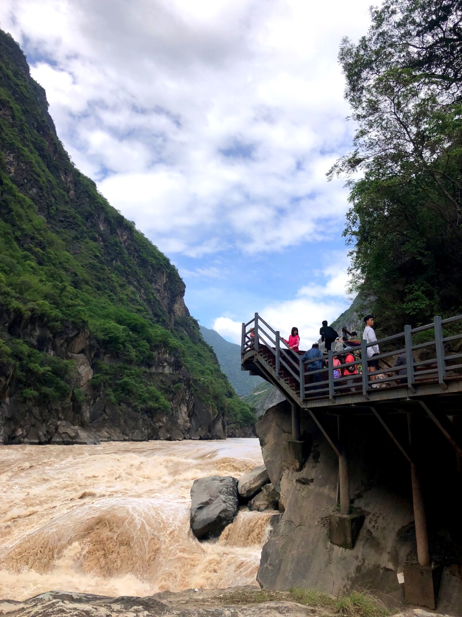 香格里拉虎跳峡
