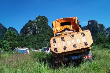 67644