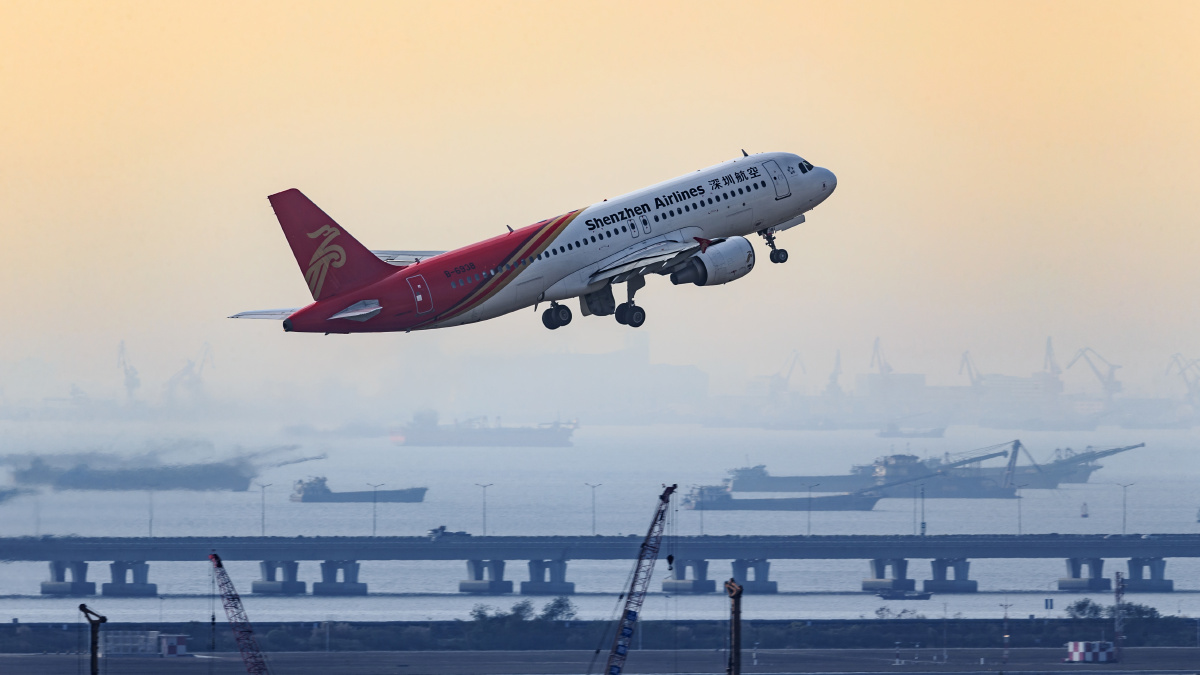 1/118飞机起飞深航飞机起飞深圳航空共 1 人打赏打赏点赞是美德,打赏