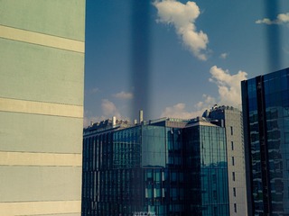 C99F2FED-CC53-4AB5-A665-C780FF1566DD/L0/001