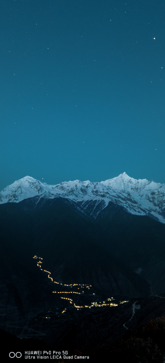 我用半年时间用华为p40 pro 拍下了中国境内的10座顶级雪山 1,珠穆