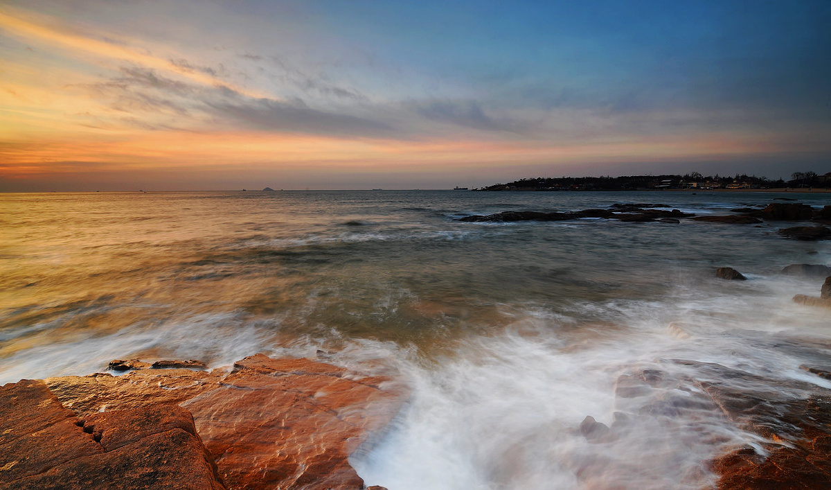 青岛新春的晨光晨色