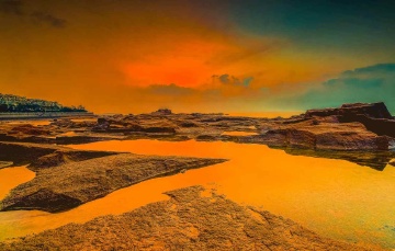 青岛冬日的朝霞