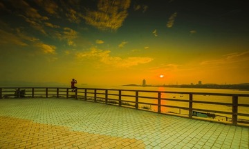 青岛拍摄夕阳的人