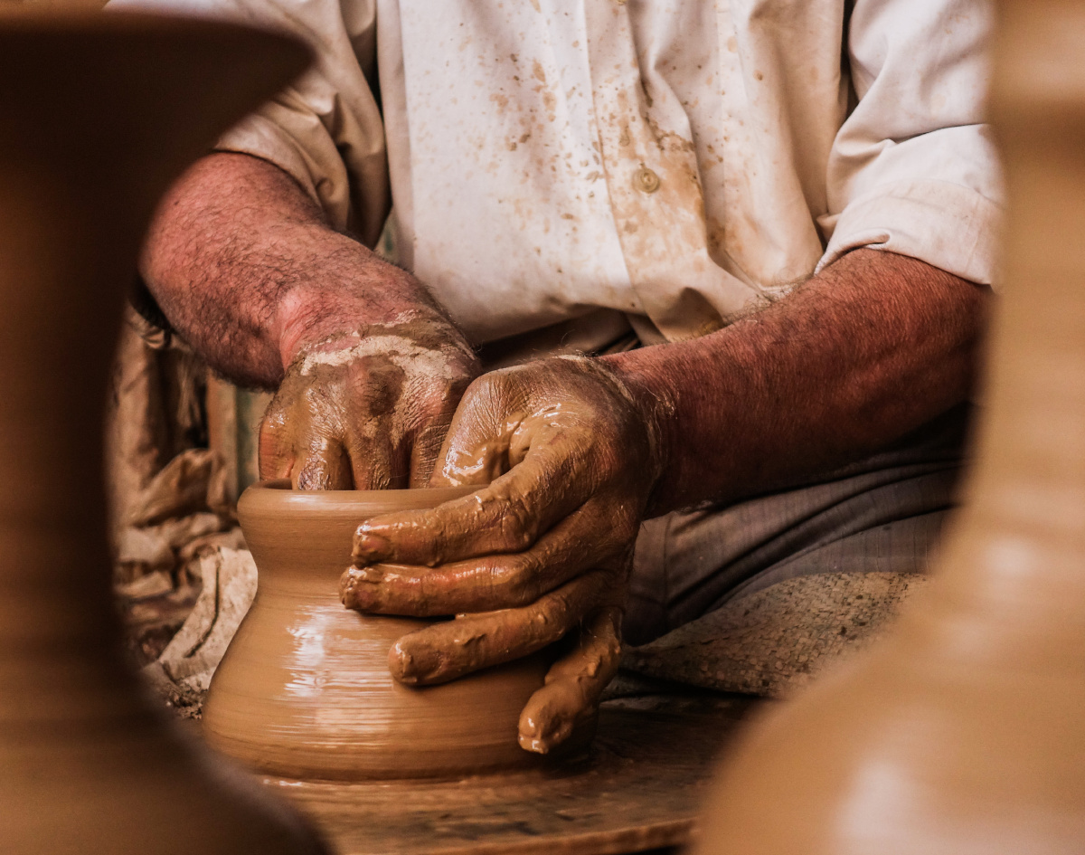 "泥巴艺术"的喀什土陶