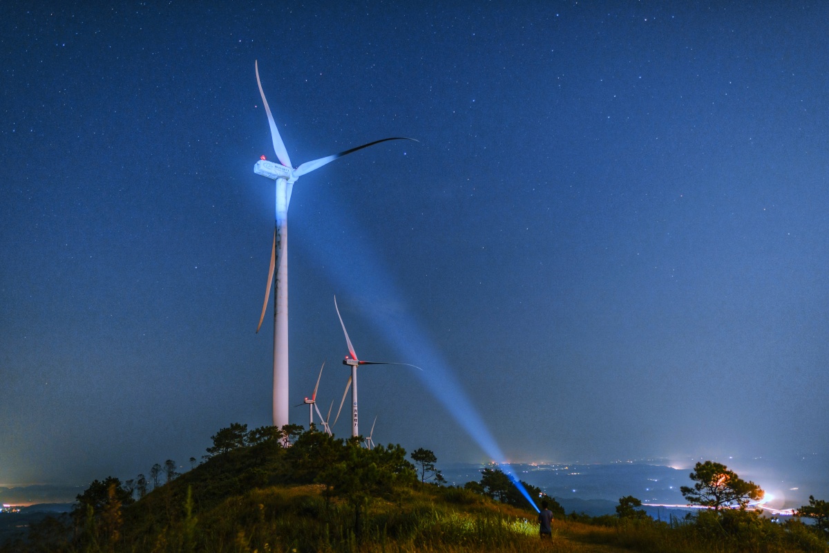 南宁六景霞义山
