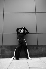 001