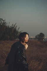 001