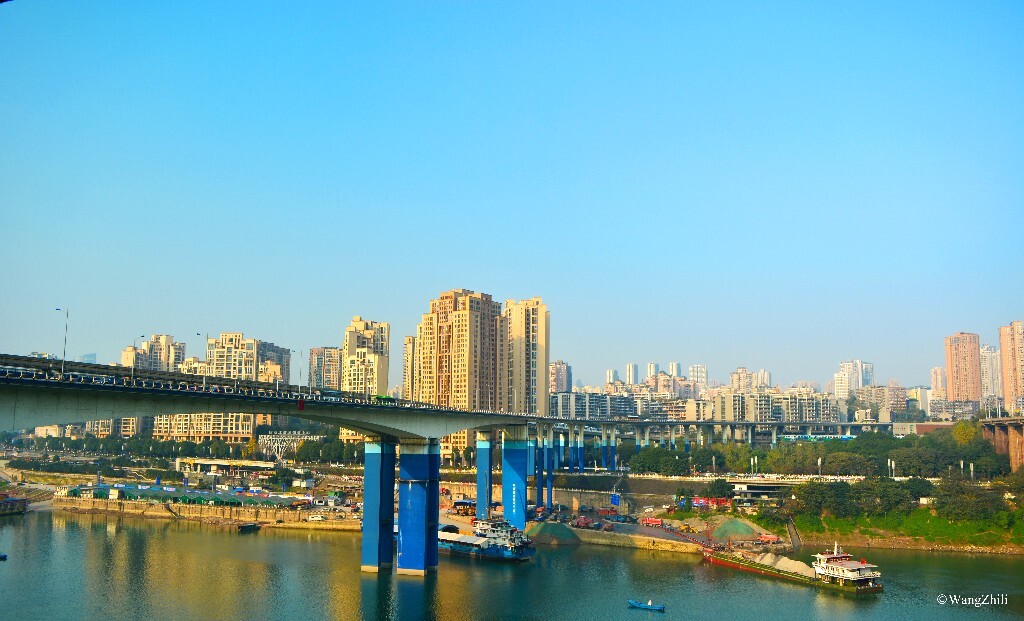 重庆牛角沱轻轨站风景