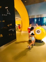 476879
