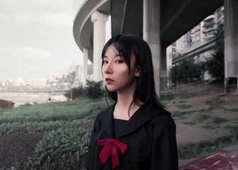 001