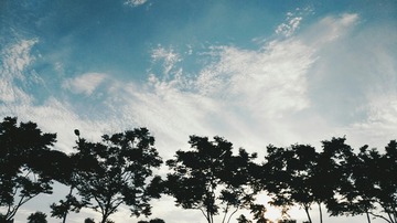 866467
