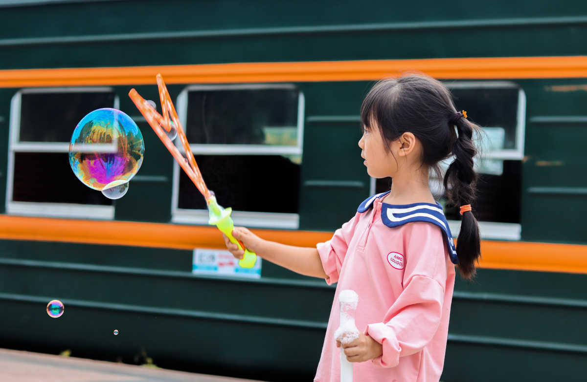 儿童散学归来早