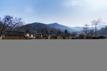 434051