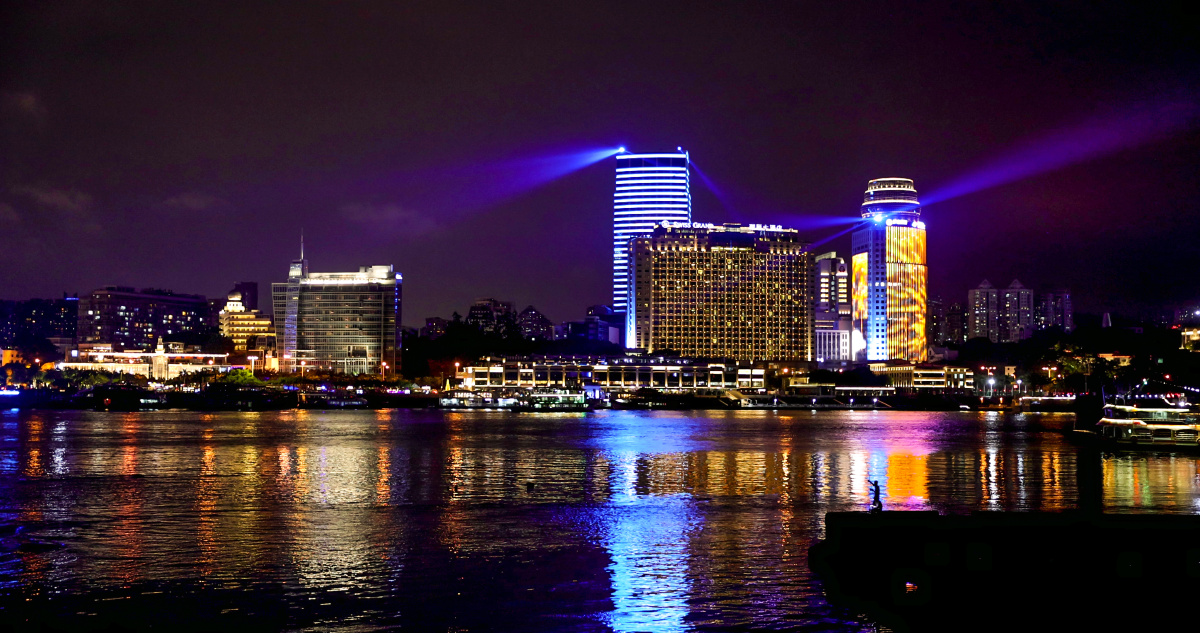 九八鹭江灯光秀