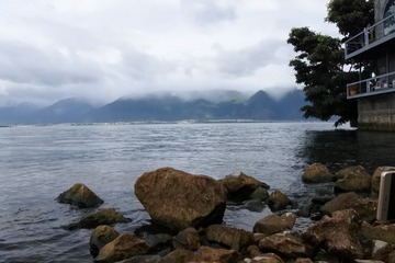 947370