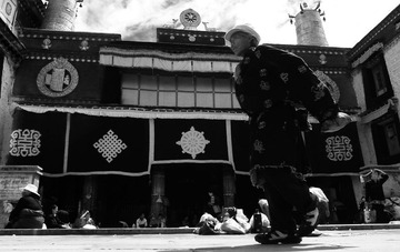 6走过大昭寺