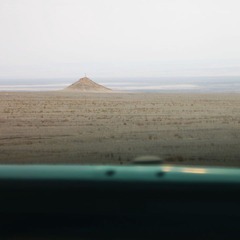 大漠孤山