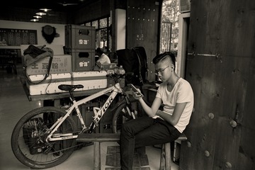 41007348-C7C8-4A23-A462-D278F334A26F/L0/001