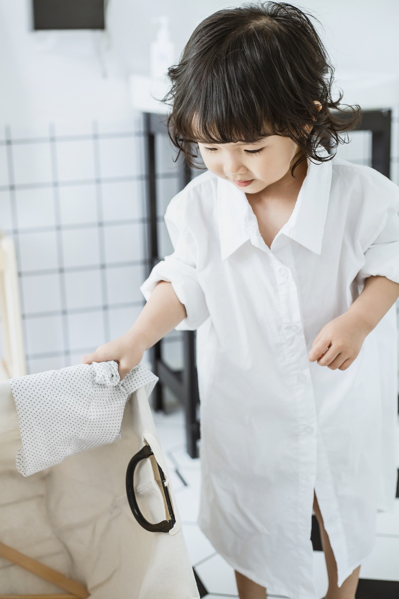 一组32张的儿童摄影北欧工业风生活系列这么可爱的小女孩表现很棒光线