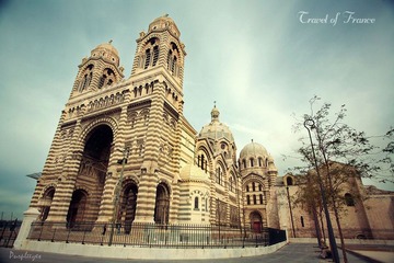 马赛主教座堂 (Cathédrale Sainte-Marie-Majeure de Marseille)