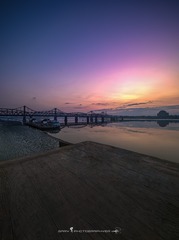 2567574