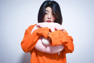 001