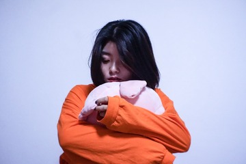 001