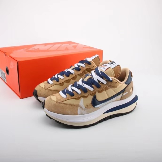 耐克华夫三代黄蓝sacaixnikevaporwaffle