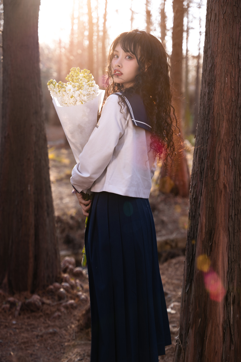 少女感的重点是要找到女生16岁时候的情绪