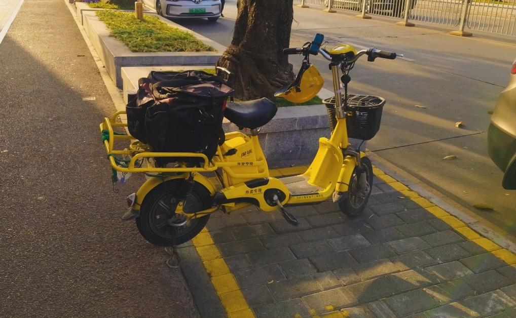 美团外卖的小黄车