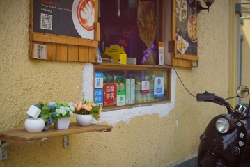 5D60BAF8-46F0-41EE-9125-8B1CF7615469