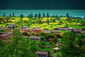 EF25D631-4B5B-43AB-A5CC-E14779F1EDB2/L0/001