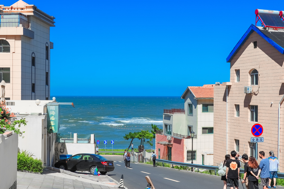 威海网红打卡地火炬八街