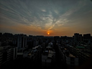 1000380111