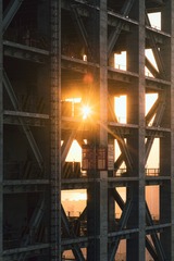 夕阳穿楼