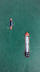大船小船