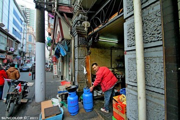 IMG_3469--.JPG
