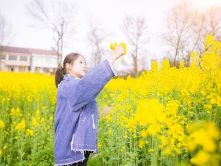 1702056